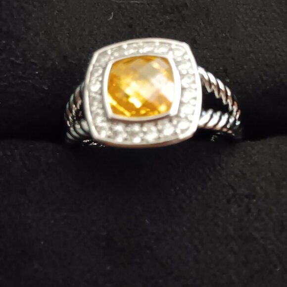 David Yurman’s innovative solution to use an oversize gemstone - Picture 7 of 8